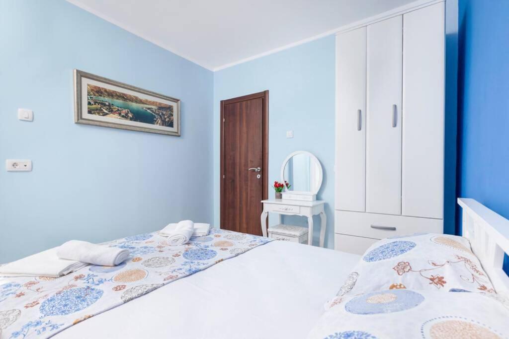 Apartment Milos Kotor Ngoại thất bức ảnh